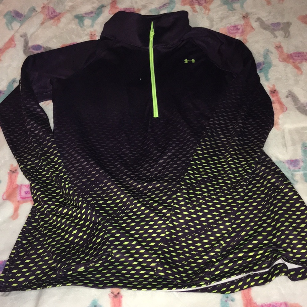 Under armour shirt